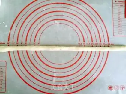Make Butterfly roll step 3