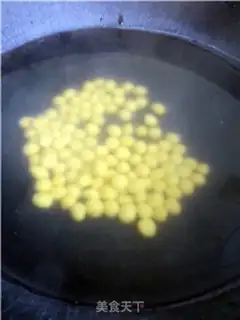 Make Pumpkin round step 5