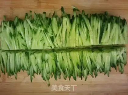 Make cucumber meat step 2