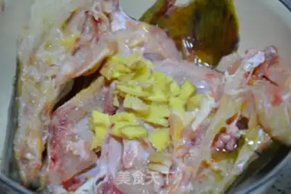 Make Fish head tofu soup is common practice step 0