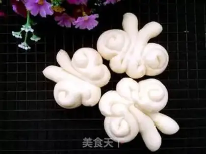 Make Butterfly roll step 10