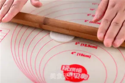 Make Crystal shrimp dumplings step 6