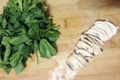 Make Vegetable omelet step 1