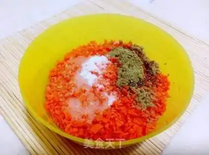 Make Carrot pie step 0