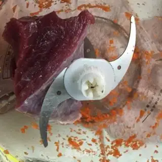 Make Beef carrots step 1