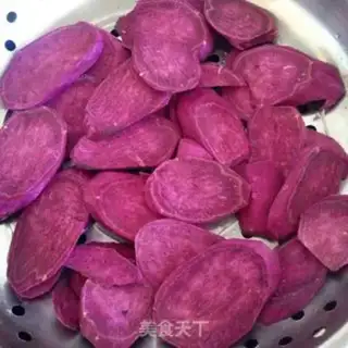 Make Purple cheese pearls step 2
