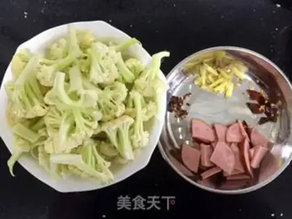 Make Sausage sauerkraut step 0