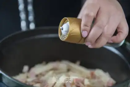 Make Lotus cheese burn step 7