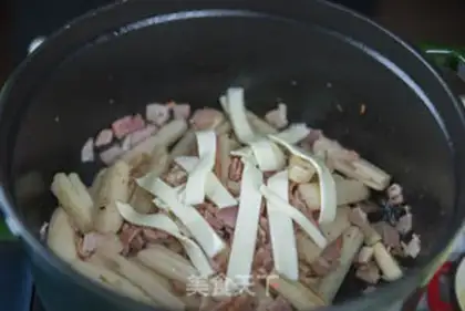 Make Lotus cheese burn step 8