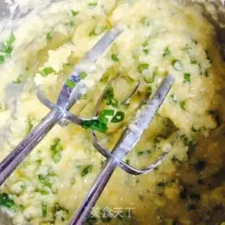 Make Onion cookies step 8