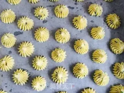 Make Onion cookies step 13