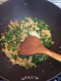 Make Pretzel fried eggs step 7