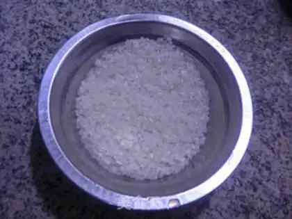 Make Cowboys and rice congee step 1