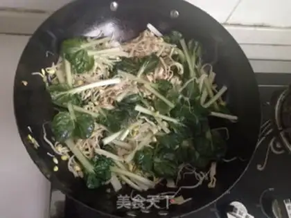 Make Home cooking meat step 4