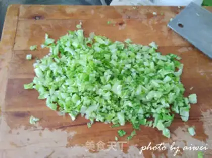 Make Shrimp hides and gravy step 3