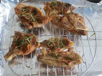 Make Rosemary roasted sheep shoulder chops step 7