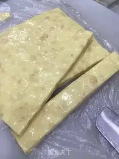Make Cow Rolling Sugar step 6