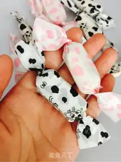 Make Cow Rolling Sugar step 9