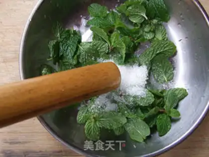 Make Mint pineapple step 5