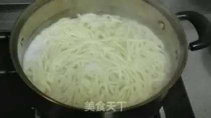 Make Noodles step 3