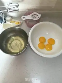 Make The rookie cake show step 1