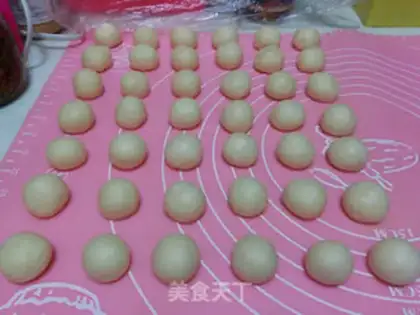 Make Flower donut step 8