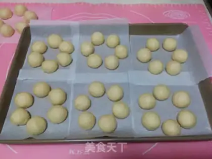Make Flower donut step 9
