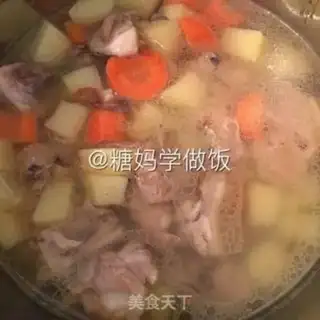 Make Potato carrot chicken soup step 3