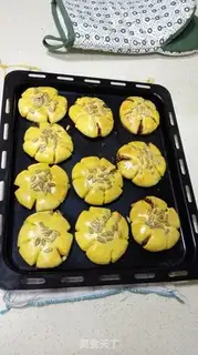 Make Pumpkin bean cake step 9