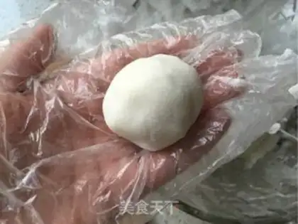 Make Red Bean Mountain medicine cake step 8