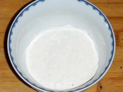 Make Egg-bread step 1
