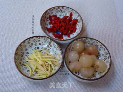 Make Dragon-Eye ginger tea step 0