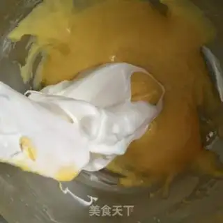 Make Yogurt cake step 7
