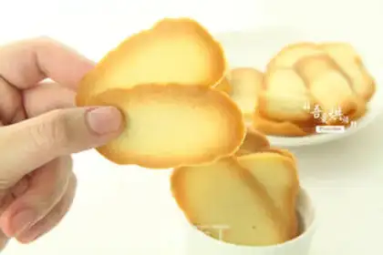 Make Pelican pretzels step 10