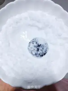 Make Coco Snowball step 7