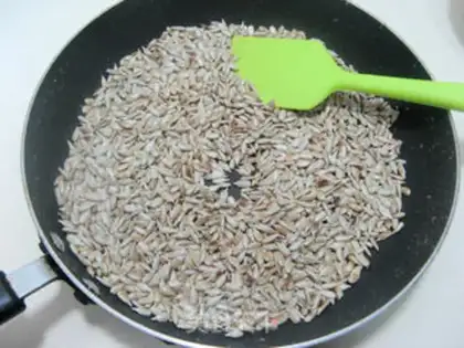Make Sunflower seed peanut butter step 1
