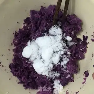 Make Purple cheese pearl ball step 0