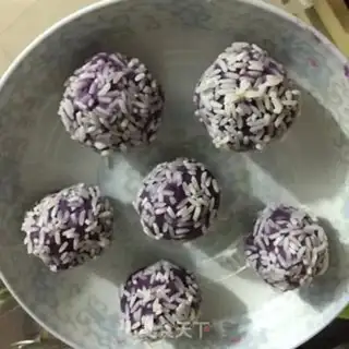 Make Purple cheese pearl ball step 5