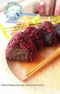Make Black rice sushi step 15
