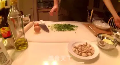 Make Happy rolls step 2