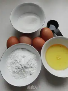 Make SpongeBob cake step 0