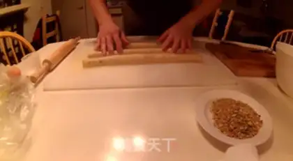 Make Happy rolls step 7