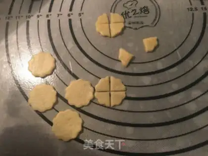 Make Christmas bouquet cookies step 8
