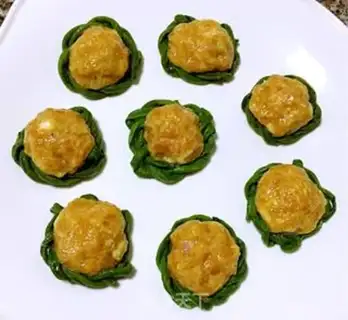 Make The peas are embedded in pearls step 15
