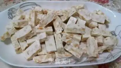 Make Cow Rolling Sugar step 7