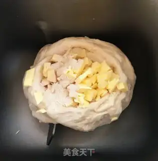 Make Cinnamon loaf step 3