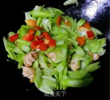 Make Celery lily shrimp step 12