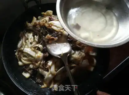 Make Pork-polled cabbage step 11