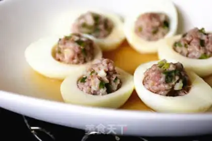 Make Eggs and meatballs step 4