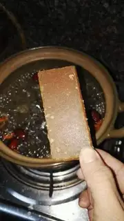 Make Quaffle date, red sugar step 2